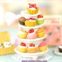 STRAWBERRY CUPCAKE MINIATURE LATI YELLOW BARBIE FASHION ROYALTY BLYTHE PULLIP DIORAMAS 1:12