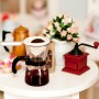 VINTAGE DOLL MINIATURE COFFEE MACHINE BARBIE FASHION ROYALTY BLYTHE PULLIP DIORAMAS PLAYSCALE DOLLHOUSE