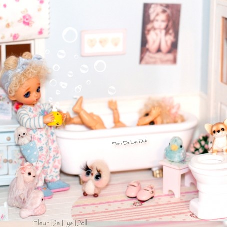 Miniature Vintage Bath Bathroom, Baby Doll Bathtub With Shower Stall