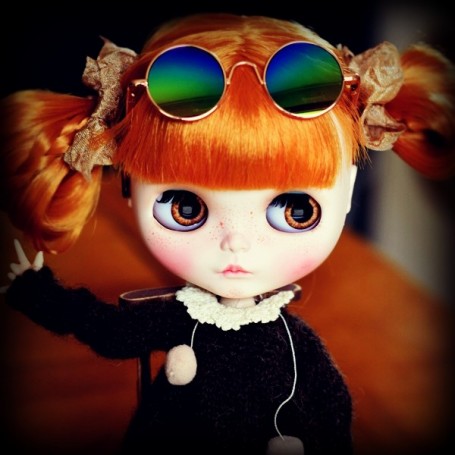 https://fleurdelysdoll.com/62181-medium_default/cute-kawaii-metal-glass-doll-glasses-miniature-for-dolls-qbaby-blythe-meadowdoll-mae-bailey-bb-bjd-.jpg