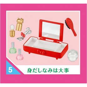 HELLO KITTY 2014 MINIATURE MAKE UP ACCESSORIES RE-MENT REMENT DOLL STODOLL OB11 BARBIE BLYTHE PULLIP