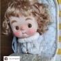 PERRUQUE POUPÉE DOLL WIG CURLY CARAMEL BJD QBABY MEADOWDOLLS MAE ADRYN ZWERGNASE BLYTHE CUSTOM DOLLS